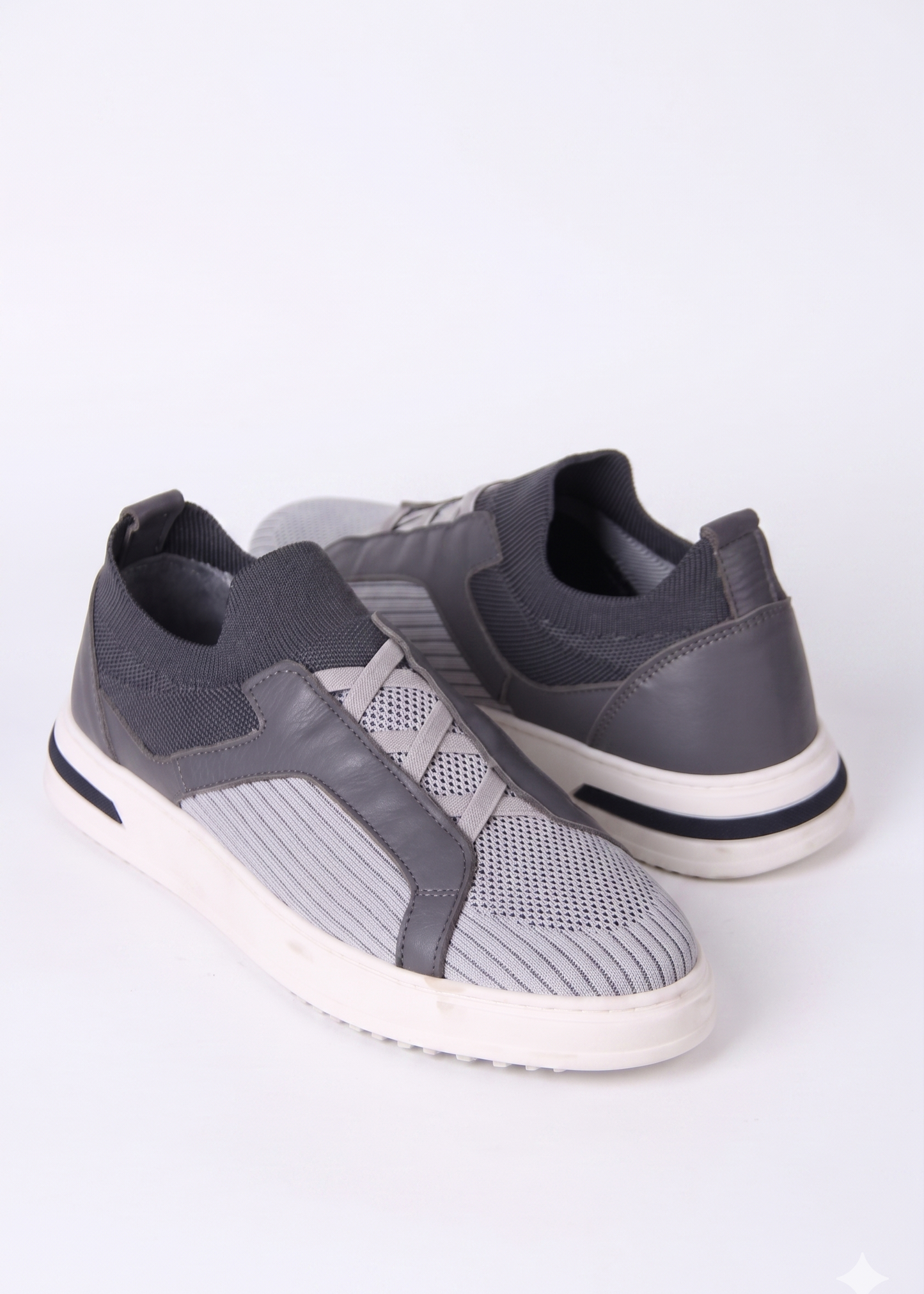 Comfortable Casual Sneakers with Elastic Collar