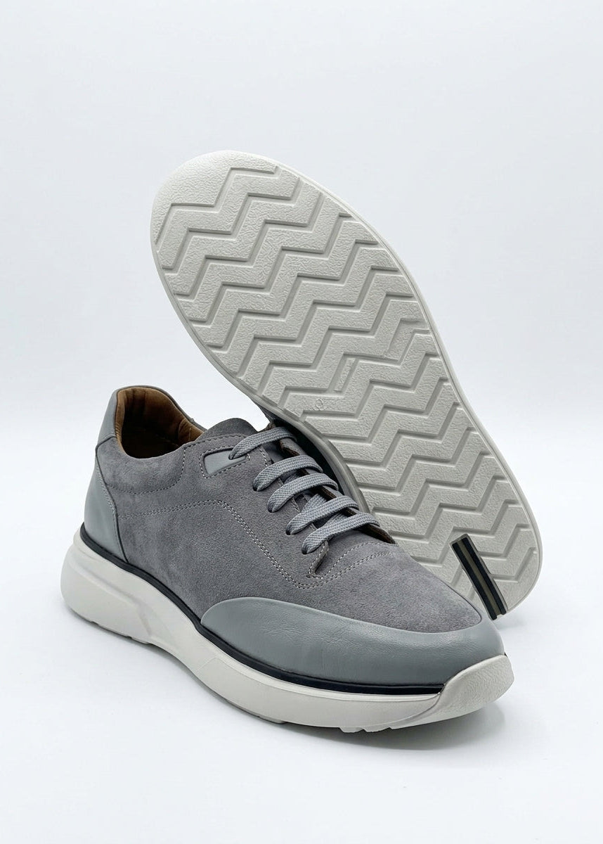 Men's Sports Shoes with Nubuck and Leather Details