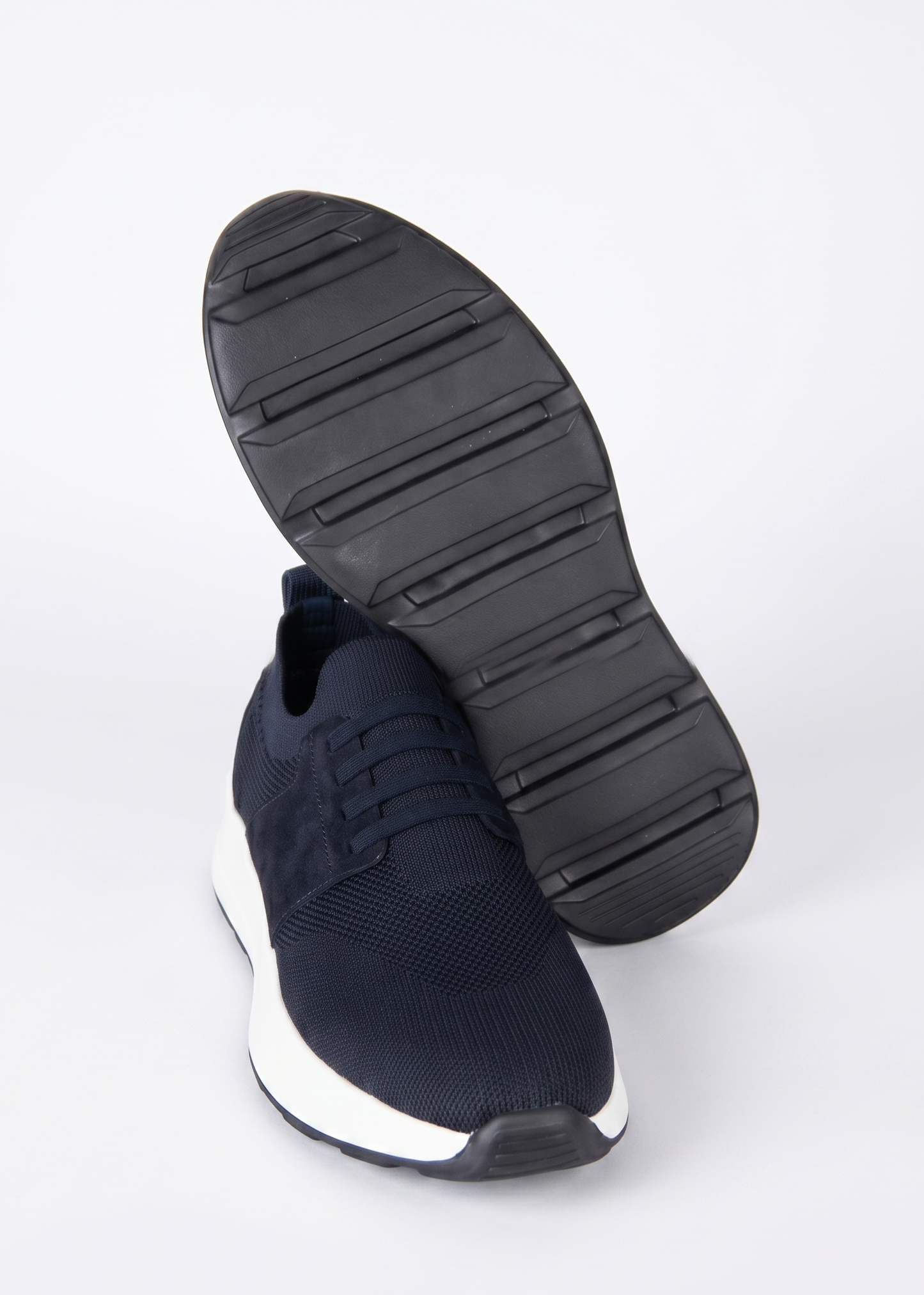 Casual Sneakers (Slip-on Sneakers)