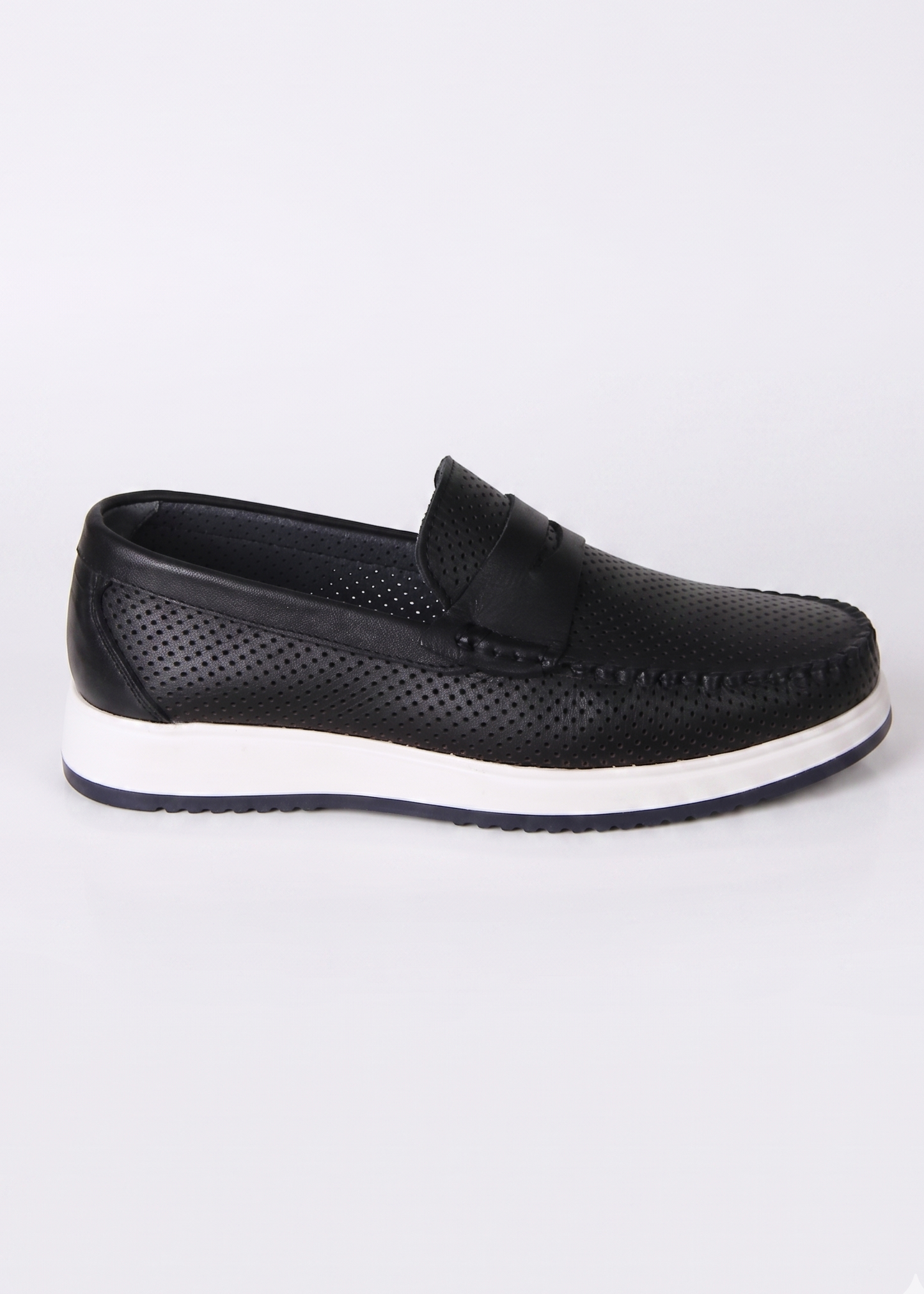 Lightweight and Breathable Black Genuine Leather Loafers